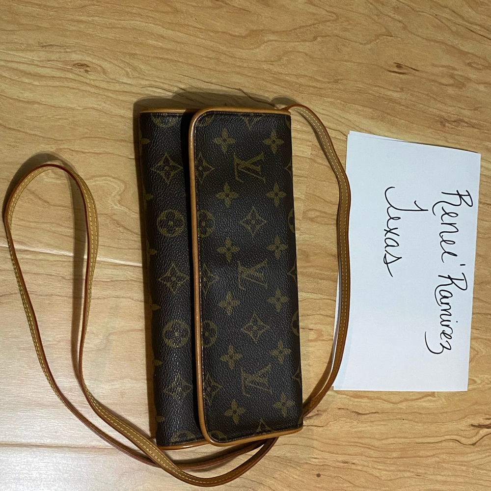 Louis Vuitton Twin Pochette GM